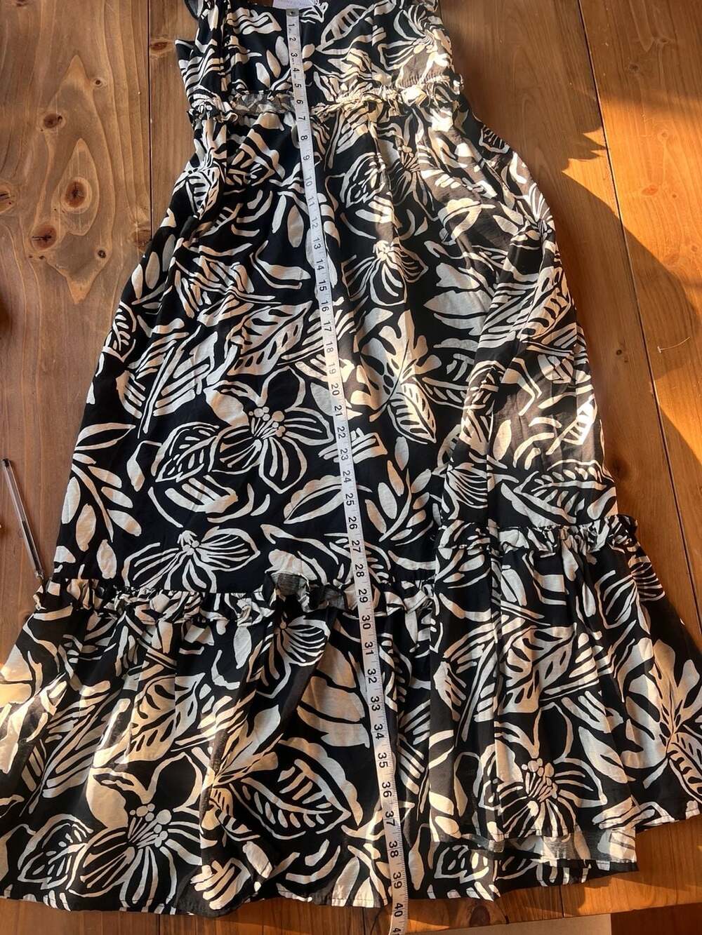 Blu Pepper Black and White Tropical Floral Ruffle Midi Dress Small NWT - Picture 7 of 7